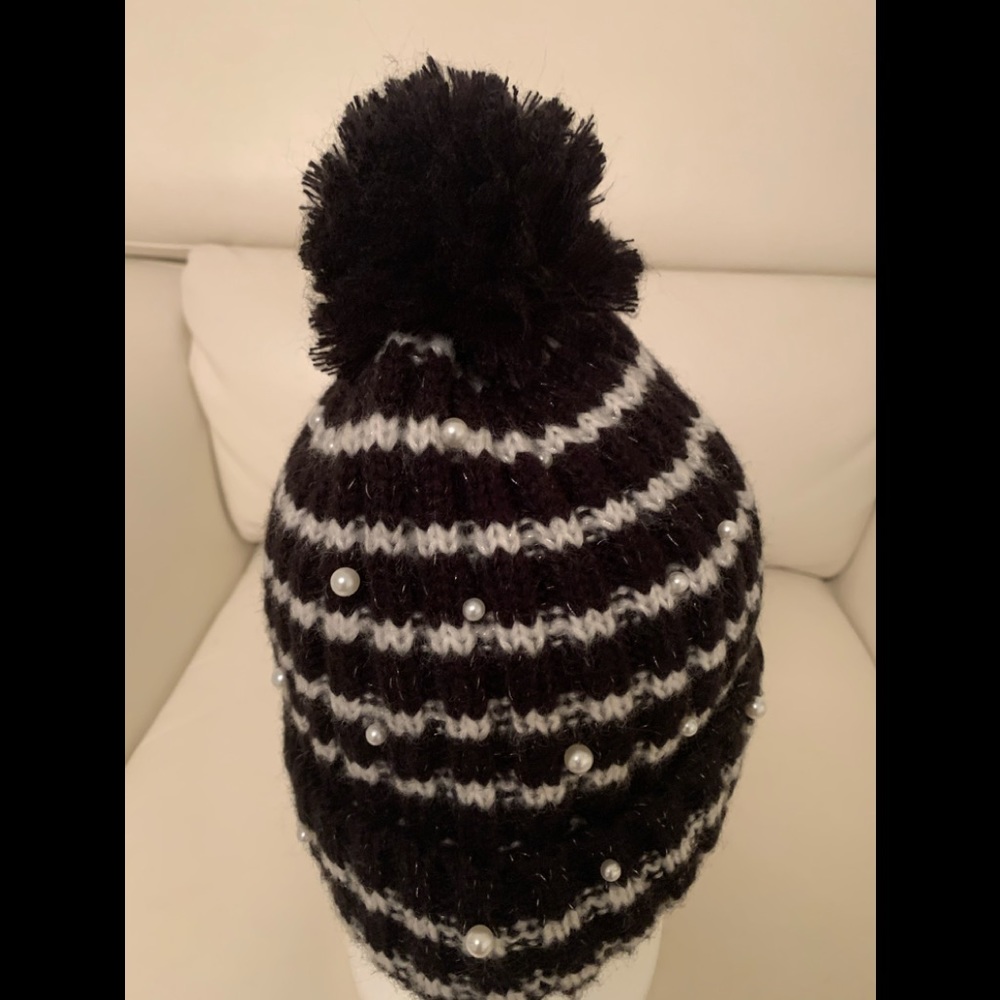 Halogen Atlantic-Pacific Knit Hat Blk Combo Pearls